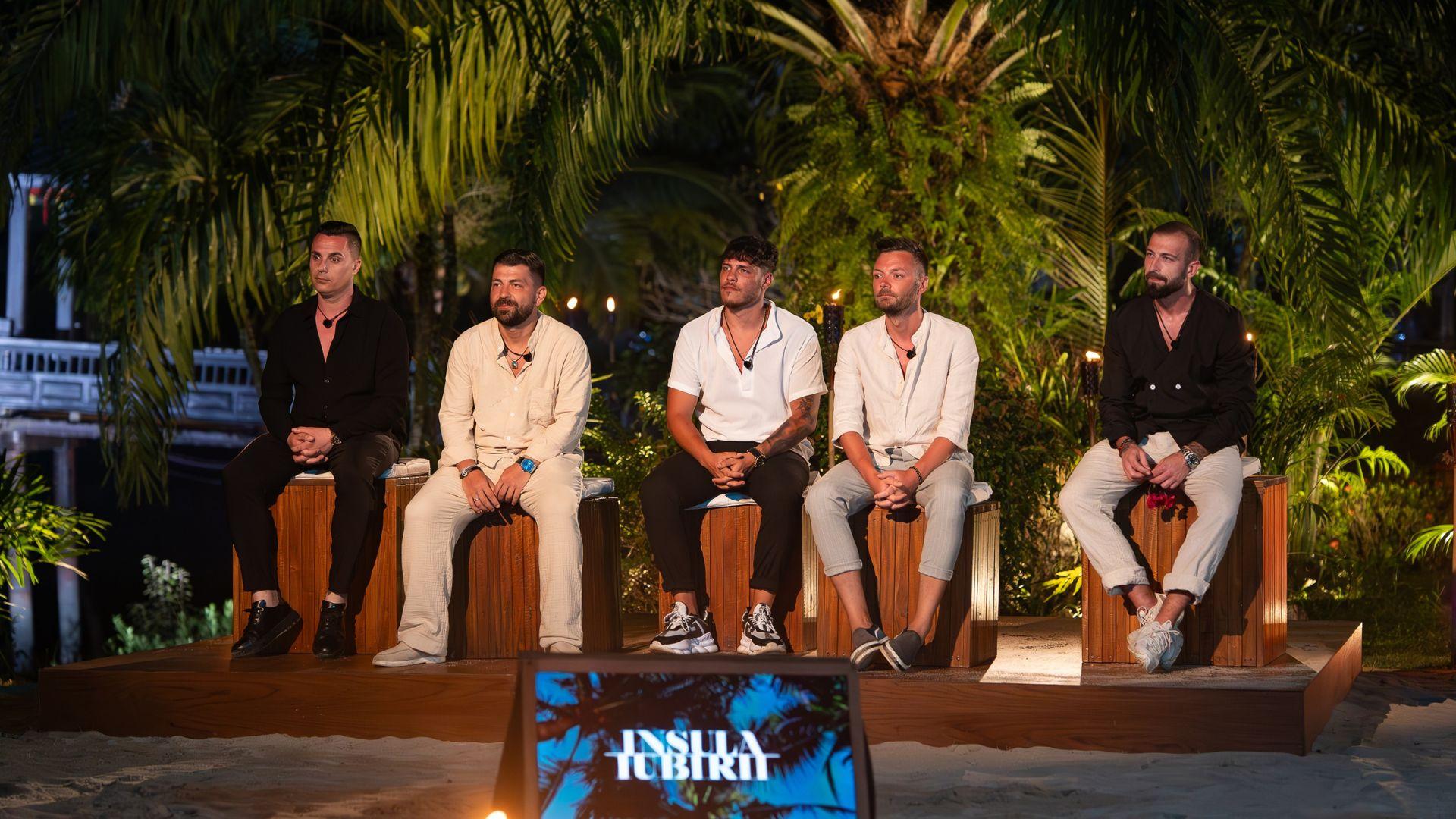 bonfire-baieti - Ziarul National Insula Iubirii televiziunea