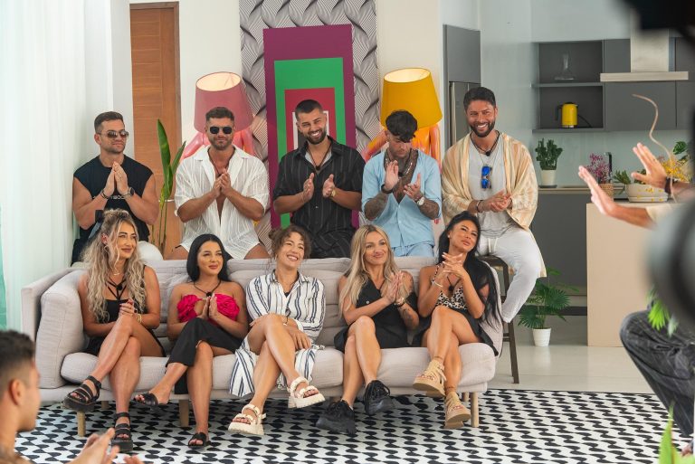 Insula Iubirii televiziunea