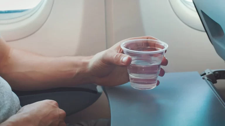 Apa potabilă și Aviația
