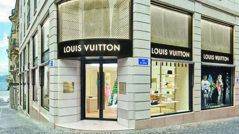 Necazul brandurilor de lux: scăderea cheltuielilor turiștilor