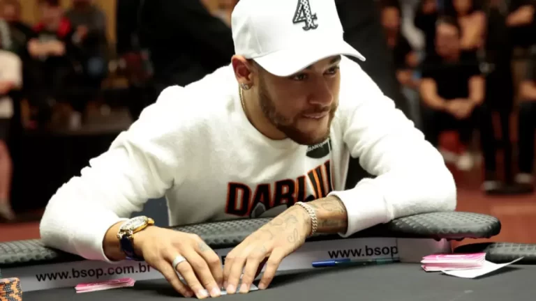 Neymar a moștenit 1 miliard și s-a așezat direct la masa de poker