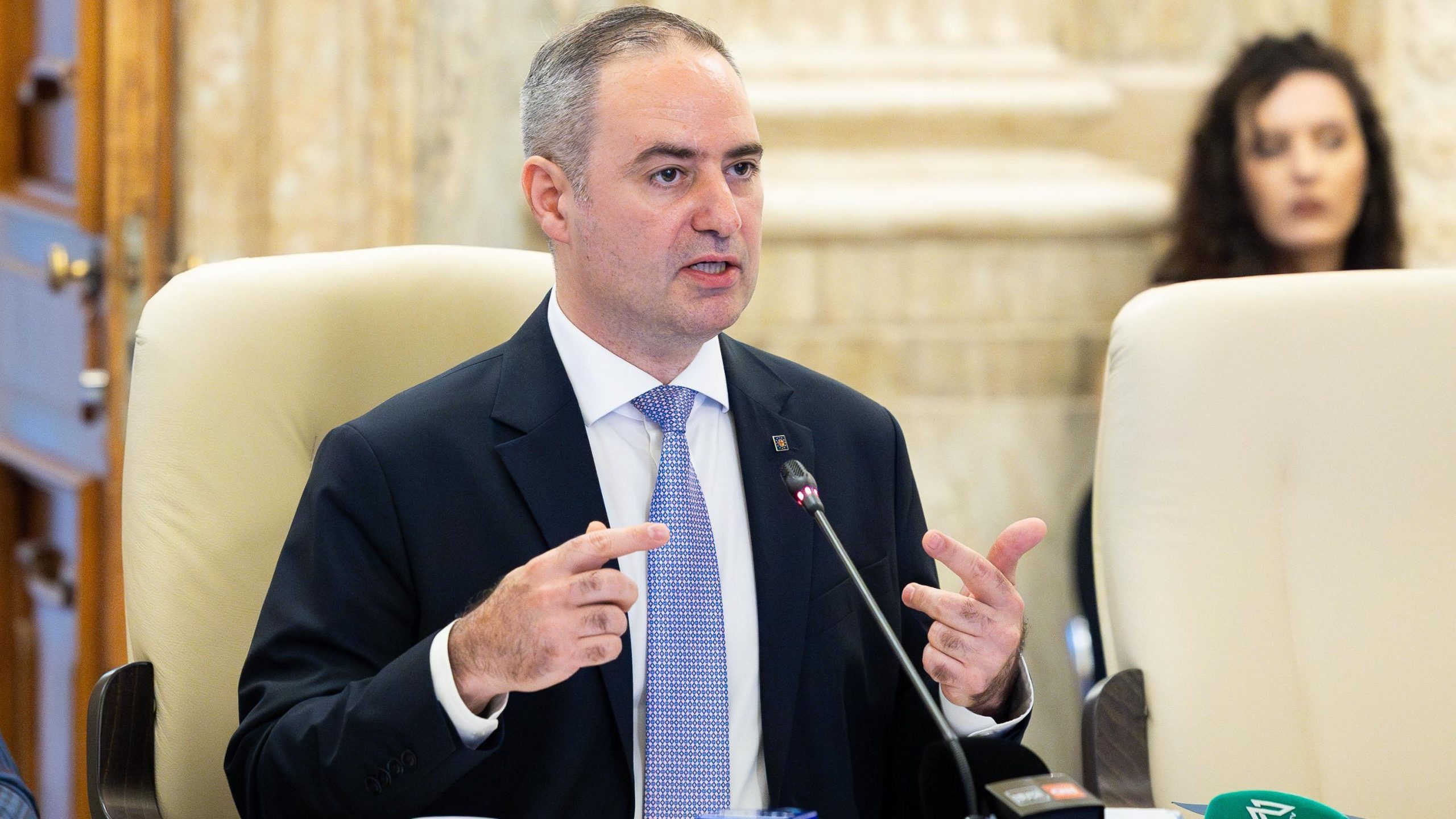rectificarea bugetară