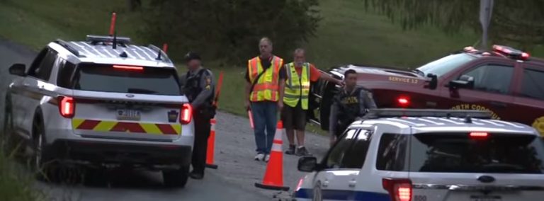 Atac armat în SUA: trei polițiști au murit, alți doi au fost grav răniți – VIDEO