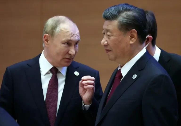 Pot Xi și Putin să înșele moartea înaintea restului lumii?