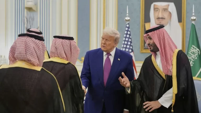 ”NATO islamic”, ideea născută moartă. Ce vor statele din Golf de la președintele SUA