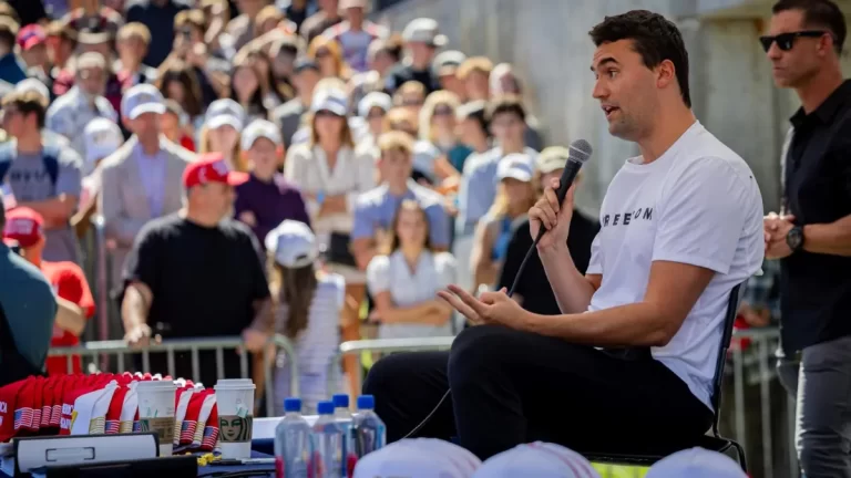 Iluzia pe care o spulberă moartea lui Charlie Kirk