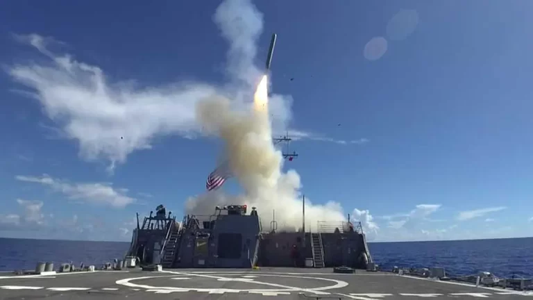 Tomahawk pentru Ucraina. America strică orzul pe gâște