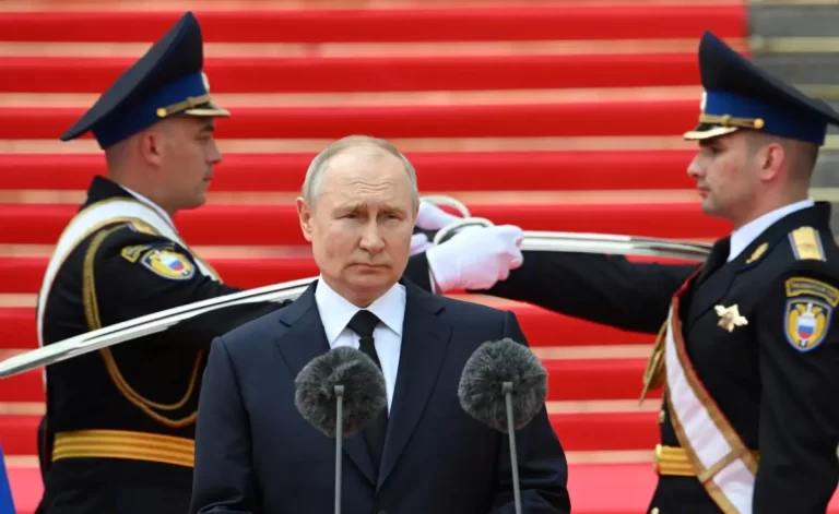 Tactica lui Putin pentru controlul elitelor Rusiei