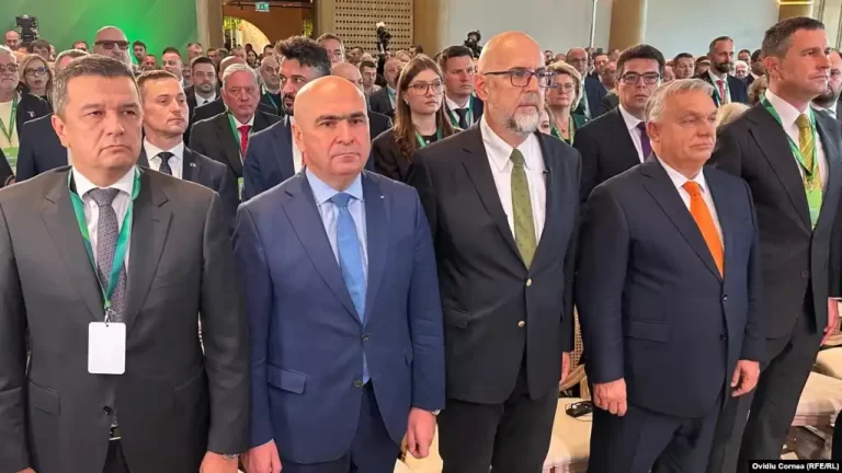 Ridică-te Gheorghe, ridică-te Ioane! UDMR conduce … România!