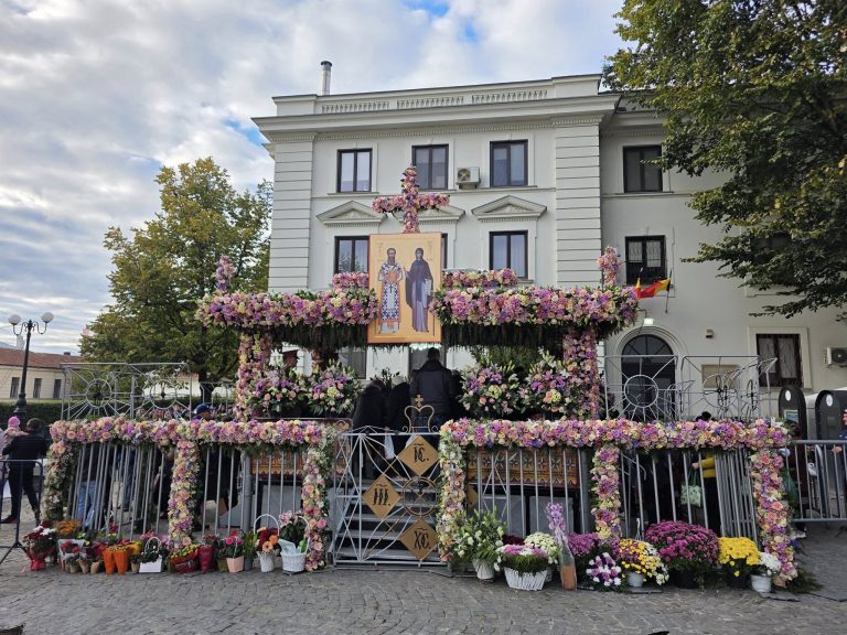 Sărbătoarea Sfintei Parascheva, marcată cu cruce roșie în calendar. Tradiții și obiceiuri pe 14 octombrie