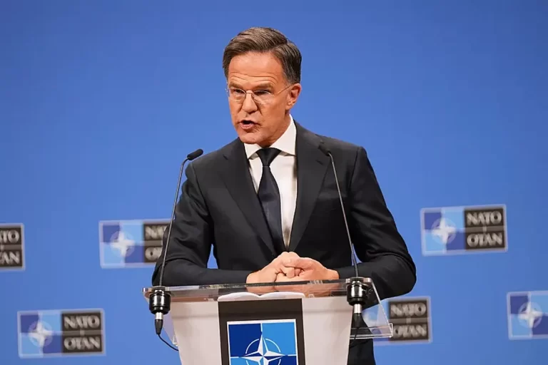 Mark Rutte nu îl descurajează pe Putin!