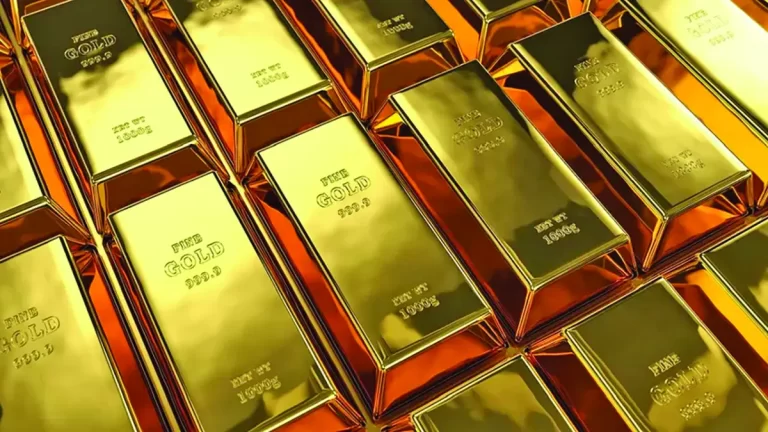 Aurul se apropie de 4000 de dolari. Cine zguduie piețele financiare