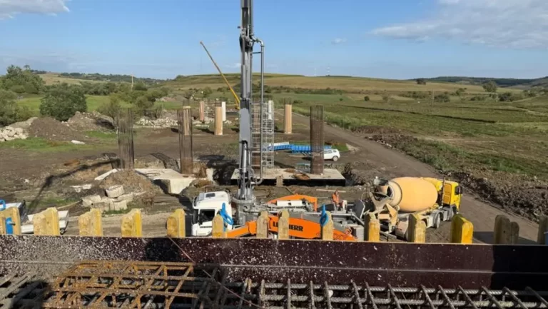 Debandadă totală la construcția autostrăzilor. Alunecările de teren au contrazis expertizele