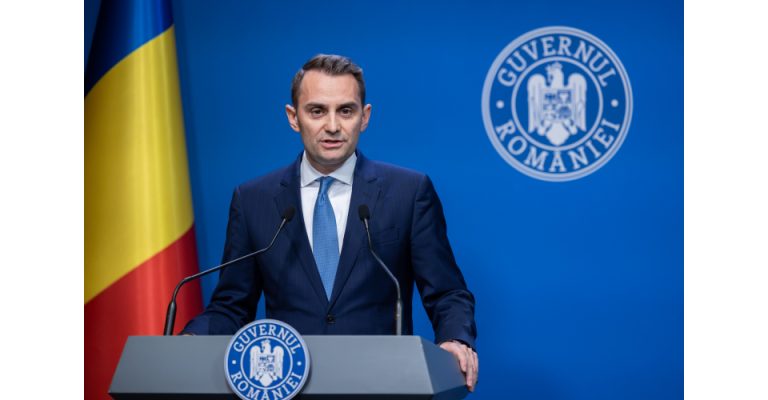 Sindicaliștii din Guvern cer demisia șefului Cancelariei premierului, Mihai Jurca: „Este campion la fentat legislația, nu la reformă”