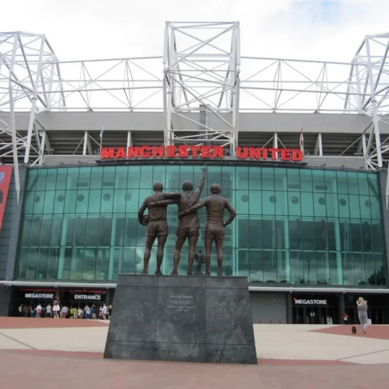 Americanii s-au săturat: Man.United, la vânzare!