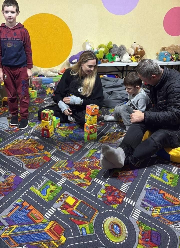 angelina-jolie-in-ucraina - Ziarul National Angelina Jolie Ucraina