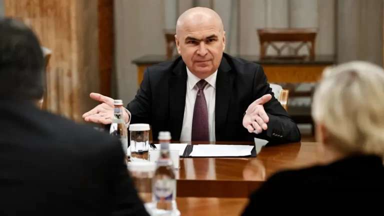 „Sistemul” a decis: iese Bolojan, intră Nazare!