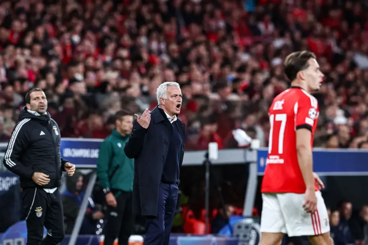 mourinho - Ziarul National