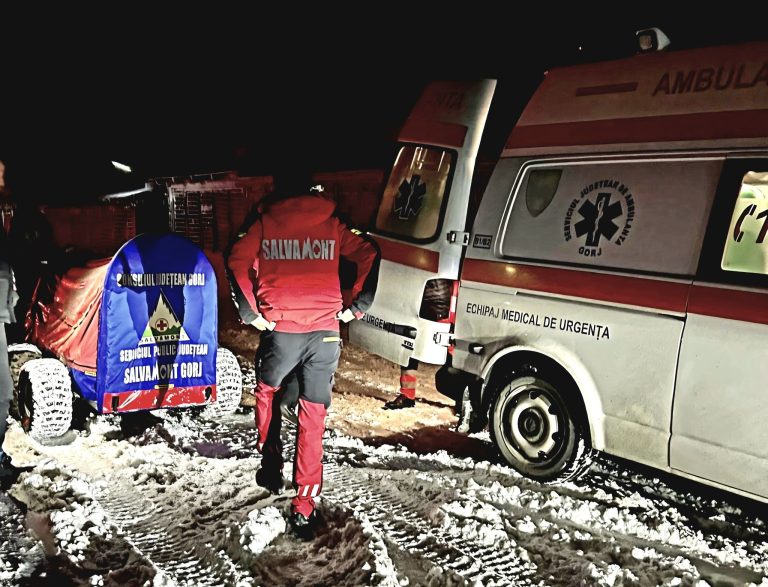 Zeci de turiști salvați de pe munte în ultimele 24 de ore. Unde au fost cele mai multe intervenții ale salvamontiștilor