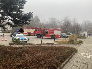 Update. Tavanul care acoperea piscina unui hotel din Sibiu s-a prăbușit, Plan Roşu de Intervenţie/8 persoane, scoase din piscină de salvatori – FOTO - Ziarul National