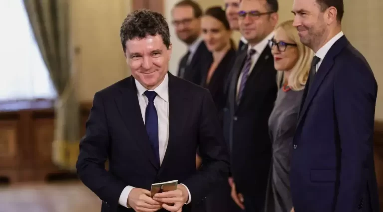 Studiourile de film Cotroceni: figurantul Nicușor și vedeta Drulă