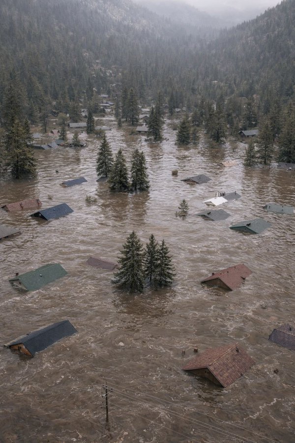 VIDEO. Furtuni și inundații devastatoare în California. Trei persoane și-au pierdut viața - Ziarul National