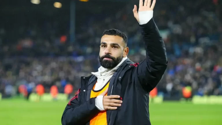 Toate tunurile pe Salah!