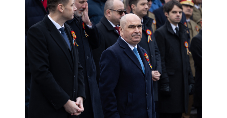 VIDEO. Premierul Ilie Bolojan, huiduit la Alba Iulia la parada de 1 Decembrie: „Demisia” - Ziarul National