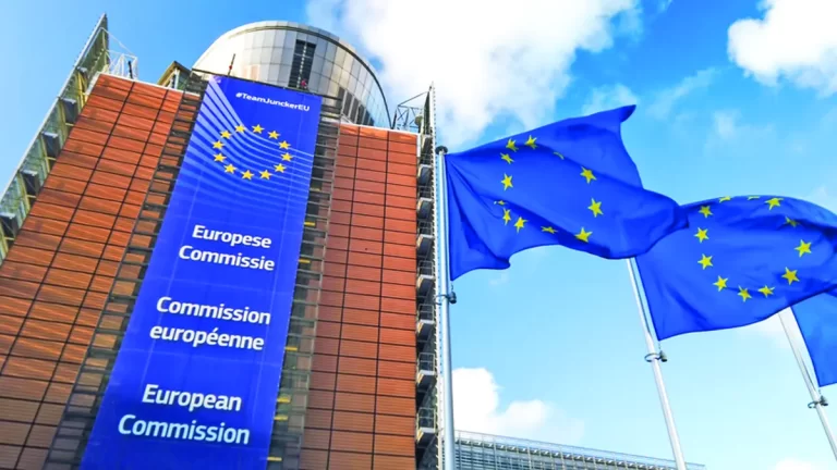 Birocrații de la Bruxelles ar trebui să-și ia gândul de la activele rusești