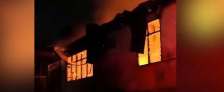 Cumplit! Incendiu la un azil de bătrâni din Indonezia: 16 oameni au murit