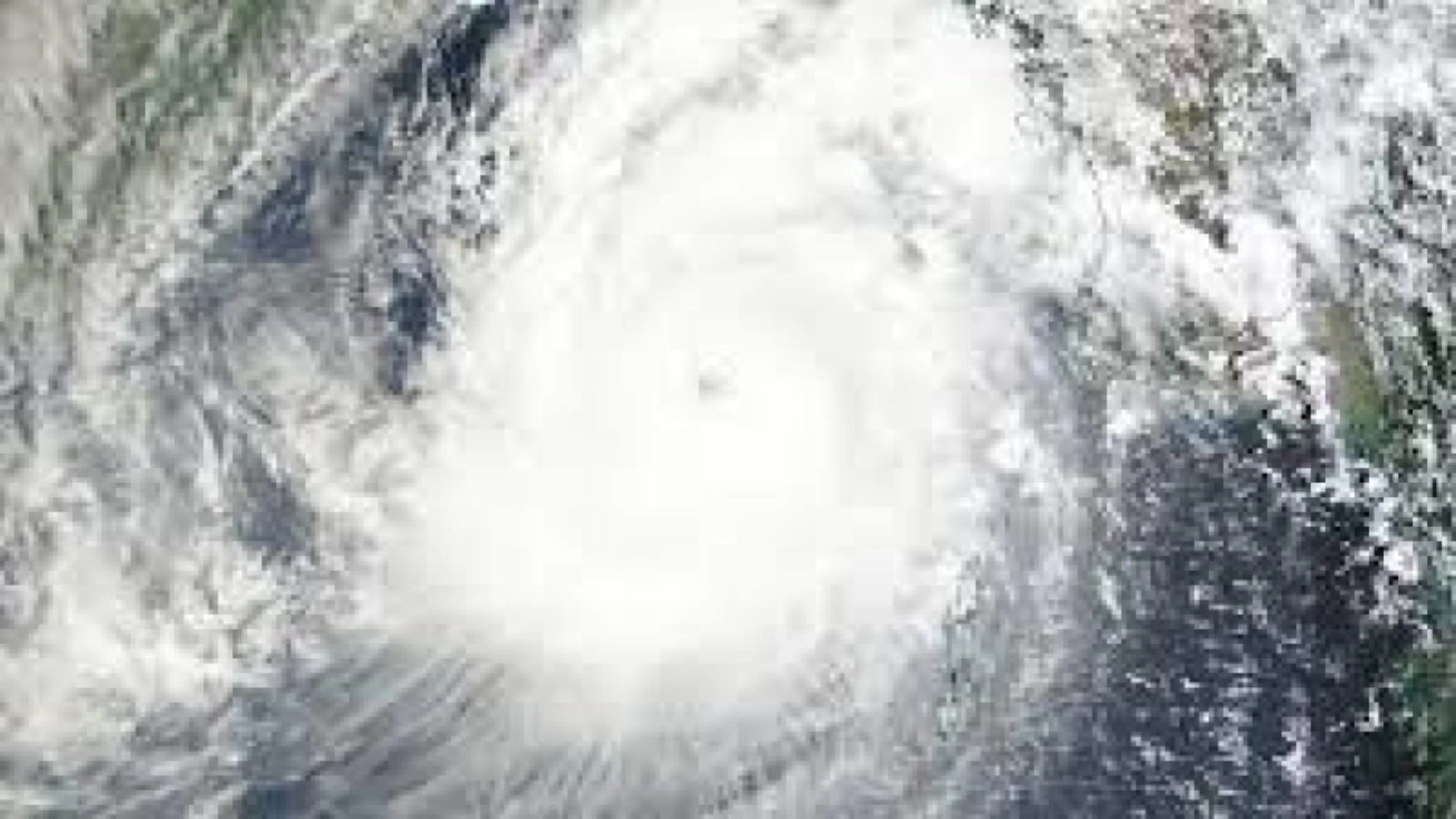 Europa, amenințată de un ciclon puternic. Cum se manifestă fenomenul și ce țări vor fi afectate - Ziarul National