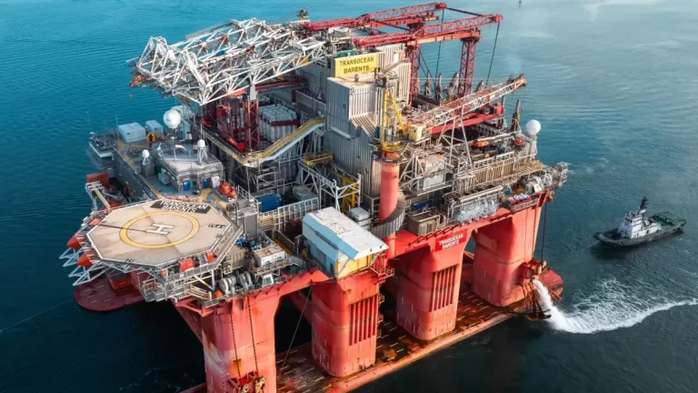 Energia României, „tranzacționată” de Bolojan pe „bursa” OMV, la Viena