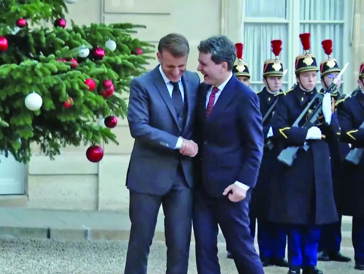 Selfie-ul unui președinte cu buzunarele goale - Ziarul National