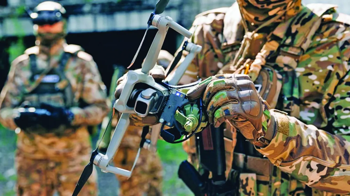 România s-a țepuit singură. Armamentul cumpărat din banii împrumutați merge în Ucraina - Ziarul National