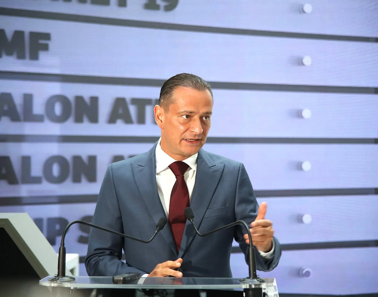 Război murdar pentru banii publici: Primarul Băluță, dezvăluiri despre șantaj, grupări destructurate și o posibilă otrăvire cu arsenic - Ziarul National