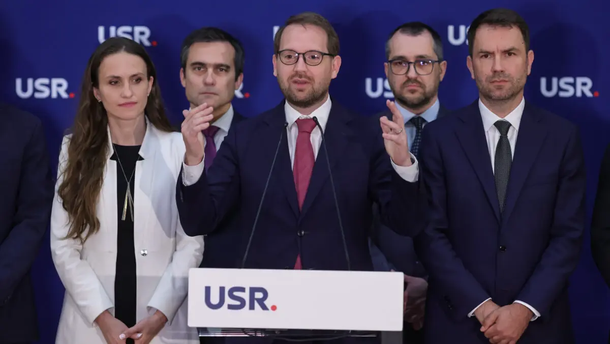 USR trebuie să livreze stăpânilor: companiile de stat, scoase pe tarabă! - Ziarul National