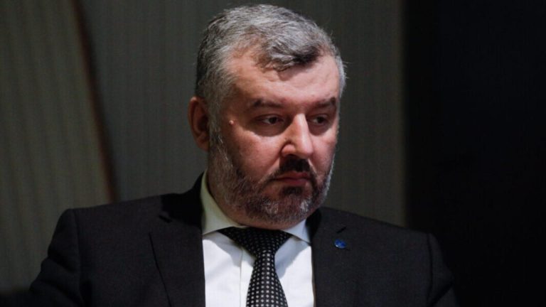 Numire controversată la Ministerul Energiei. Premierul Bolojan a ales un nou secretar de stat