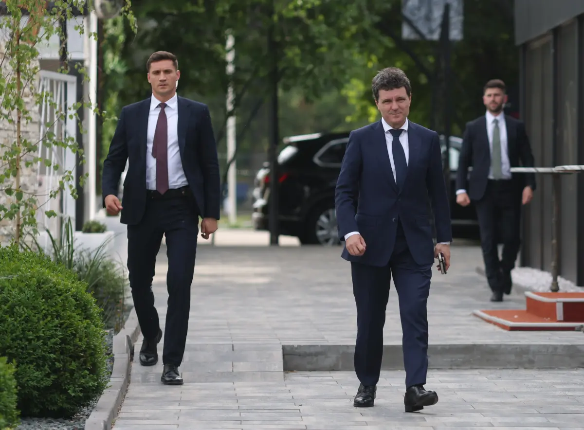 „Teleleul” Trump și fraierii de la Davos - Ziarul National