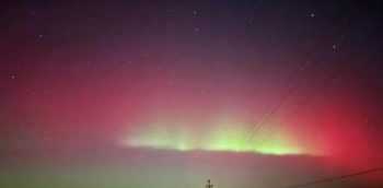 Aurora boreală, vizibilă şi pe cerul României. Cea mai puternică explozie solară din ultimii 20 de ani a adus un spectacol de culori - Ziarul National