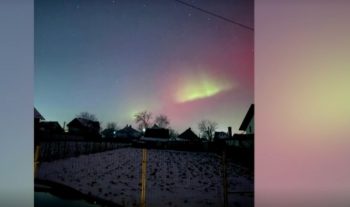 Aurora boreală, vizibilă şi pe cerul României. Cea mai puternică explozie solară din ultimii 20 de ani a adus un spectacol de culori - Ziarul National