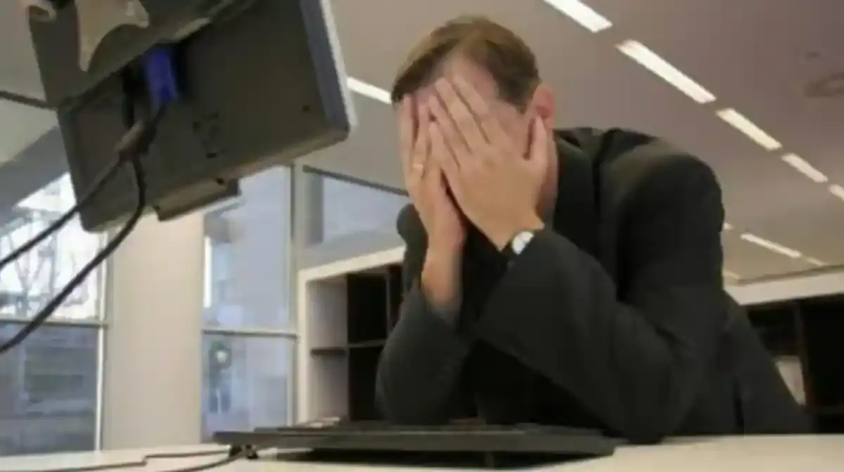 Începe prigoana pentru bugetari. Salarii tăiate și disponibilizări - Ziarul National