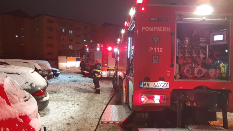 Explozie urmată de incendiu într-un bloc din Zalău. A fost activat Planul Roșu - Ziarul National