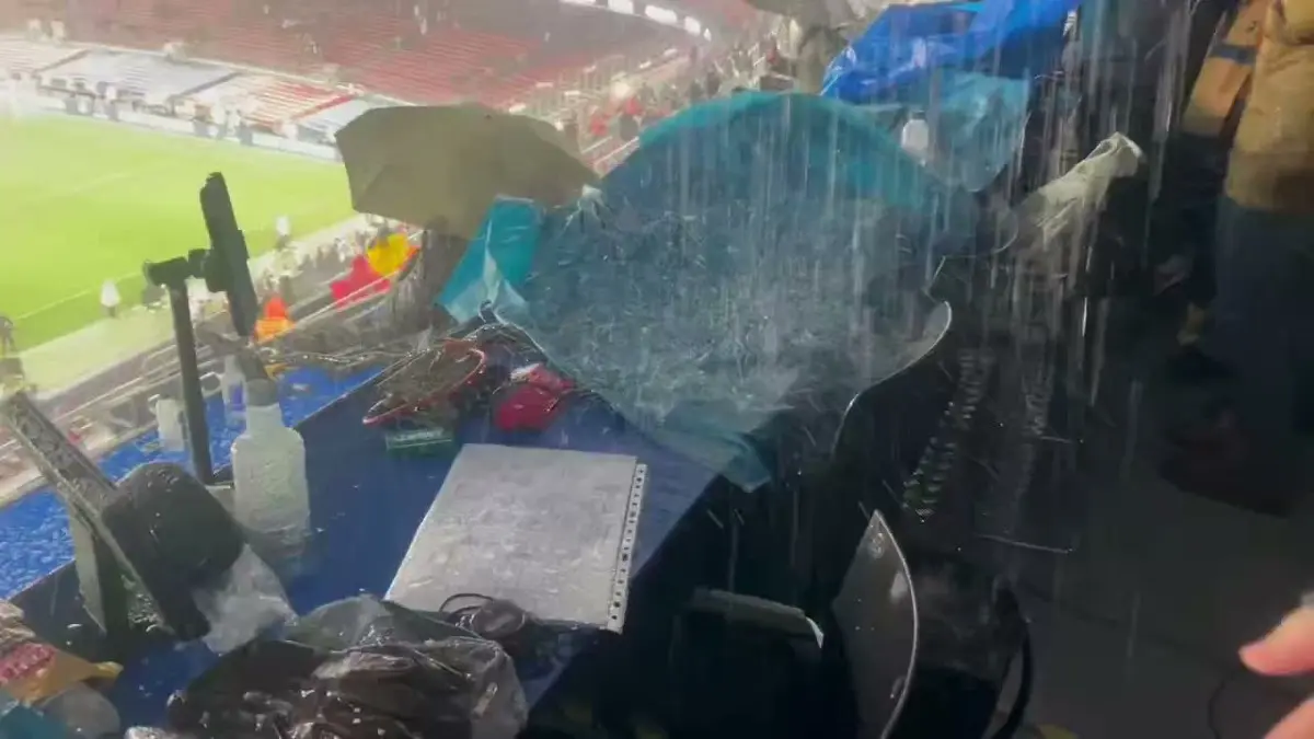 Inundație ca la țară, pe proaspătul “Camp Nou” de un miliard jumătate! - Ziarul National