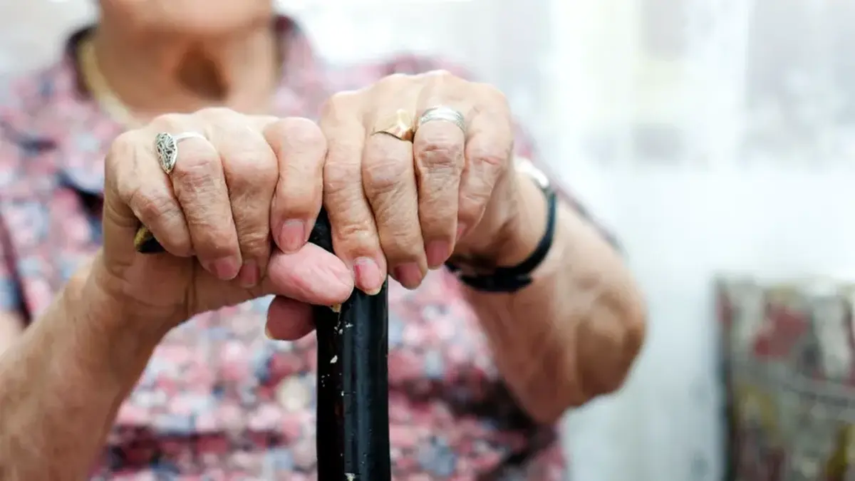 Reforma lui Bolojan, pe spinarea celor mulți. Românii – taxați, „Sistemul” – protejat! - Ziarul National