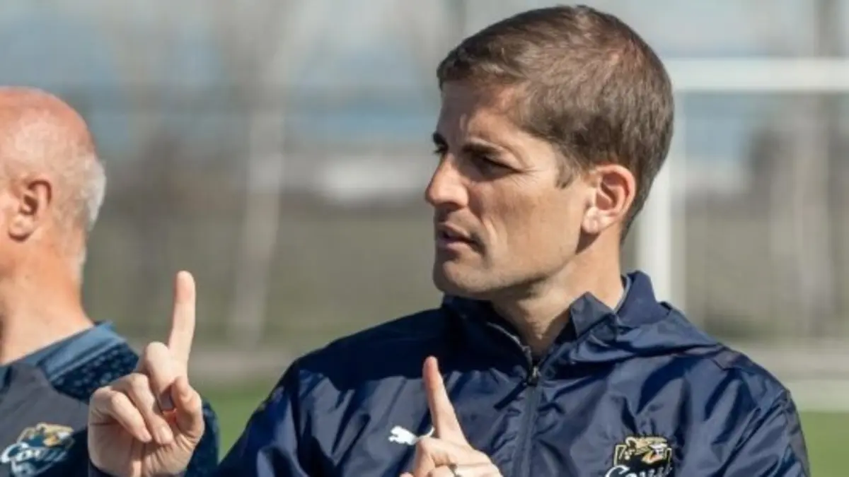 Antrenor acuzat că își conducea echipa cu ChatGPT - Ziarul National