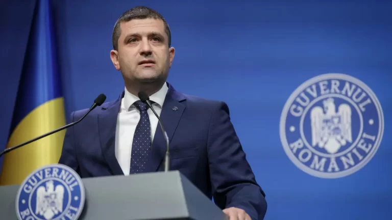 Miruță reînvie ideea ”mormanului de fiare vechi”. Industria de apărare nu primește bani din SAFE