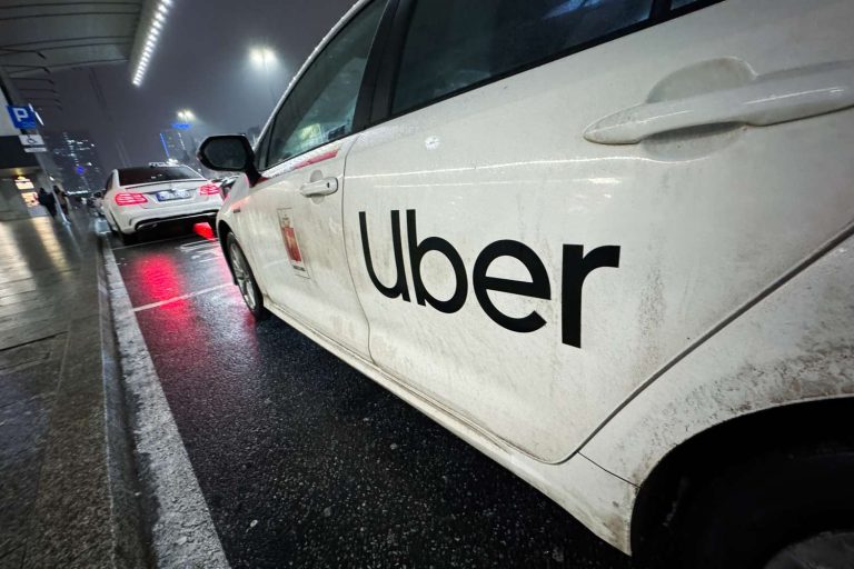 Uber-iştii au detronat IT-iştii. Șoferii de ride-sharing au creat cele mai multe PFA-uri în 2025